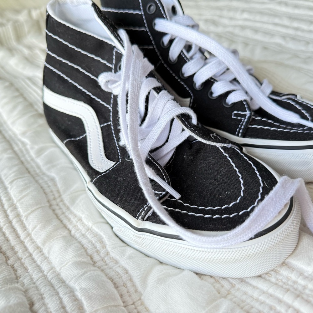 Vans high top sneakers - Picture 3 of 5